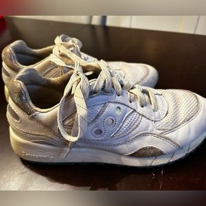 Saucony Originals Shadow 6000 Athletic Shoes